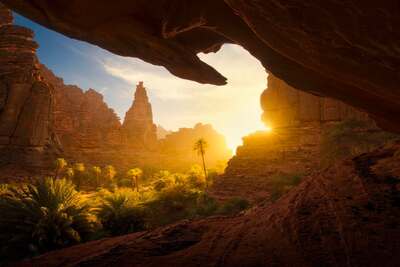cavesaudiarabia2.jpg