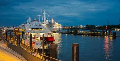 hamburg1.jpg