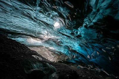 icecave.jpg